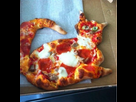 https://image.noelshack.com/fichiers/2013/24/1370893326-pizzacar.jpg
