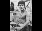 https://www.noelshack.com/2013-26-1372549734-bruce-lee-bruce-lee-26670325-1000-1420.jpg