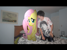 https://image.noelshack.com/fichiers/2013/27/1372878774-me-kissing-fluttershy-by-metalgriffen69-d558s9y.jpg