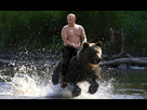 https://image.noelshack.com/fichiers/2013/29/1374012160-poutineonabear.jpeg
