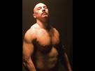 https://image.noelshack.com/fichiers/2013/30/1374711793-bronson-2.jpg