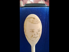 https://image.noelshack.com/fichiers/2013/31/1375540486-lachlan-1-yo-portrait-on-a-wood-spoon.jpg