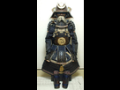 https://image.noelshack.com/fichiers/2013/33/1376504223-composition-armure-samourai-8.jpg