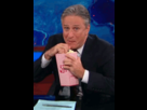 https://image.noelshack.com/fichiers/2013/40/1380739766-jon-stewart-popcorn11.gif