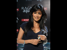 https://www.noelshack.com/2013-42-1381793659-chitrangada-singh-8.jpg