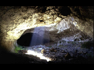 https://image.noelshack.com/fichiers/2013/44/1383264166-etna-grotte-tre-livelli-vue-large.jpg