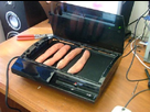 https://image.noelshack.com/fichiers/2013/46/1384200278-ps4-grill-saucisse-480x359.jpg