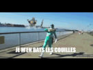https://image.noelshack.com/fichiers/2013/47/1385021733-un-mostre-ville.gif