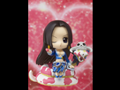 https://image.noelshack.com/fichiers/2014/15/1397334754-one-piece-chibi-arts-boa-hancock-kissing-with-salome.jpg