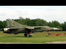 https://image.noelshack.com/fichiers/2014/19/1399376921-mig-22-1.jpg