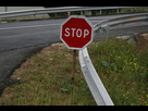 https://image.noelshack.com/fichiers/2014/20/1400420738-panneau-stop-sur-support-bois.jpg