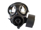 https://www.noelshack.com/2014-22-1401624508-gas-mask.jpg