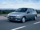 https://image.noelshack.com/fichiers/2014/23/1401812752-s6-renault-clio-40180.jpg