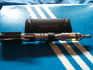 https://image.noelshack.com/fichiers/2014/27/1404344590-lightsaber-vape-mod-4.jpg