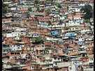 https://image.noelshack.com/fichiers/2014/44/1414457464-venezuela-caracas-bidonville-1-7.jpg