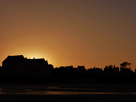 https://image.noelshack.com/fichiers/2014/50/1418140428-1soleil-couchant-sur-le-grand-hotel.jpg