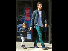 https://www.noelshack.com/2015-05-1422305318-scott-disick-wearing-pierre-balmain-bomber-jacket-balmian-biker-jeans-and-air-jordan-retro-6-sneakers-4.jpg