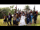 https://image.noelshack.com/fichiers/2015/18/1430244711-african-militia-bride.jpg