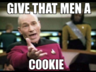 https://image.noelshack.com/fichiers/2015/30/1437428817-give-that-man-a-cookie1.png