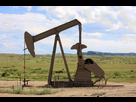https://image.noelshack.com/fichiers/2015/32/1438781684-puit-de-petrole-fotolia-34156244-subscription-xl.jpg