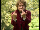 https://image.noelshack.com/fichiers/2015/43/1445643007-bilbo-martin-freeman-finger-1.jpg