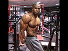 https://image.noelshack.com/fichiers/2015/46/1447025408-simeon-panda-tricep-pose.jpg