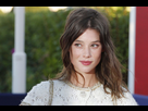 https://image.noelshack.com/fichiers/2016/08/1456261769-astrid-berges-frisbey-chanel.jpg