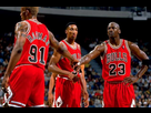 https://image.noelshack.com/fichiers/2016/11/1458314627-rodman-jordan-fistbump-crop-north.jpg