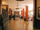 https://image.noelshack.com/fichiers/2016/13/1459166011-ahwahnee-main-lobby3.jpg
