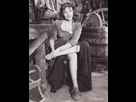 https://image.noelshack.com/fichiers/2016/17/1461614345-paulette-goddard.jpg