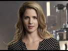 https://image.noelshack.com/fichiers/2016/19/1463076424-smoak-felicity-2303.jpg