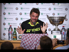 https://image.noelshack.com/fichiers/2016/21/1464511262-1848539-stan-wawrinka-et-son-short-fetiche-en-950x0-2.jpg