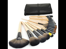 https://image.noelshack.com/fichiers/2016/27/1467643078-bleu-24-pcs-nylon-pinceau-de-maquillage-professionnel-de-cosmetique-pinceaux-de-maquillage-ensembles-outils-avec-jpg-640x640.jpg