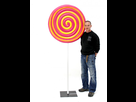 https://image.noelshack.com/fichiers/2016/31/1470499994-ccf05-giant-large-pink-and-yellow-swirl-lolly-pop-2-event-prop-hire-optimised.jpg