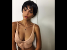 https://image.noelshack.com/fichiers/2016/35/1472421768-photos-emily-ratajkowski-top-ou-flop-avec-les-cheveux-courts-portrait-w674.jpg