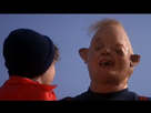 https://image.noelshack.com/fichiers/2016/38/1474490995-7680758643-une-scene-du-film-les-goonies-entre-l-un-des-heros-choco-et-le-gentil-monstre-sinok.jpg