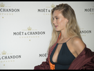 https://image.noelshack.com/fichiers/2016/48/1480502911-bar-refaeli-moa-t-chandon-new-year-s-eve-party-madrid-29-11-2016-7.jpg