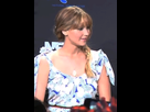 https://image.noelshack.com/fichiers/2016/48/1480522599-3143783-4775589226-jlaw.gif