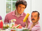 https://image.noelshack.com/minis/2016/50/1481724594-1480435761-risitas-table.png