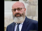 https://image.noelshack.com/fichiers/2017/13/1490623261-1468966080-francoisfuckinghollande.jpg