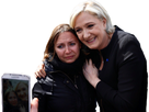 https://image.noelshack.com/minis/2017/19/1494363151-marine-le-pen-rencontre-une-gueuse.png