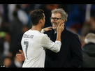 https://image.noelshack.com/fichiers/2017/20/1495304437-2e145b6900000578-0-ronaldo-shares-a-moment-with-psg-boss-laurent-blanc-following-th-a-8-1446892779029.jpg