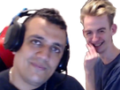 https://image.noelshack.com/minis/2017/20/1495391690-dreamteam.png