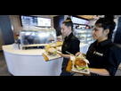 https://image.noelshack.com/minis/2017/22/1496076623-mcdonalds-australia-reveals-how-america-is-doing-it-all-wrong.png
