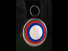 https://image.noelshack.com/fichiers/2017/23/1496845684-pendentifrussian.png