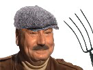 https://image.noelshack.com/fichiers/2017/25/1/1497869080-paysan.png