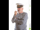 https://image.noelshack.com/fichiers/2017/31/3/1501699718-le-vieil-homme-de-marin-fume-le-tuyau-57576445.jpg