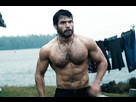 https://image.noelshack.com/fichiers/2017/34/5/1503643749-henry-cavill-workout1.jpg