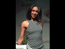 https://image.noelshack.com/fichiers/2017/37/5/1505479379-800px-candice-patton-april-2015-cropped.jpg