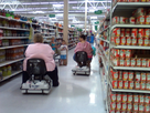 https://image.noelshack.com/minis/2017/38/1/1505717351-ballade-supermarche-aux-usa-wall-mart.png